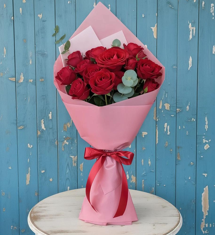 Букет цветов из: Розы в Буе