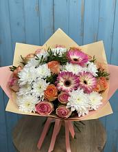Букет цветов из:  Розы, Герберы и Хризантемы в Буе