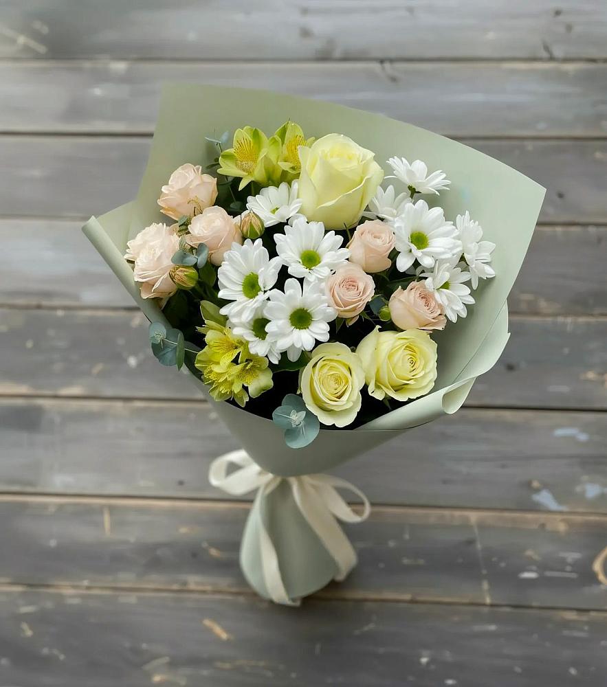 Букет цветов из: Альстромерии, Розы и Хризантемы в Буе