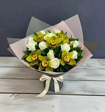 Букет цветов из:  Орхидеи и Розы #REPLACE_PRED# Буе