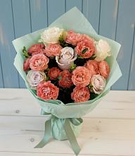 Букет цветов из:  Розы в Буе