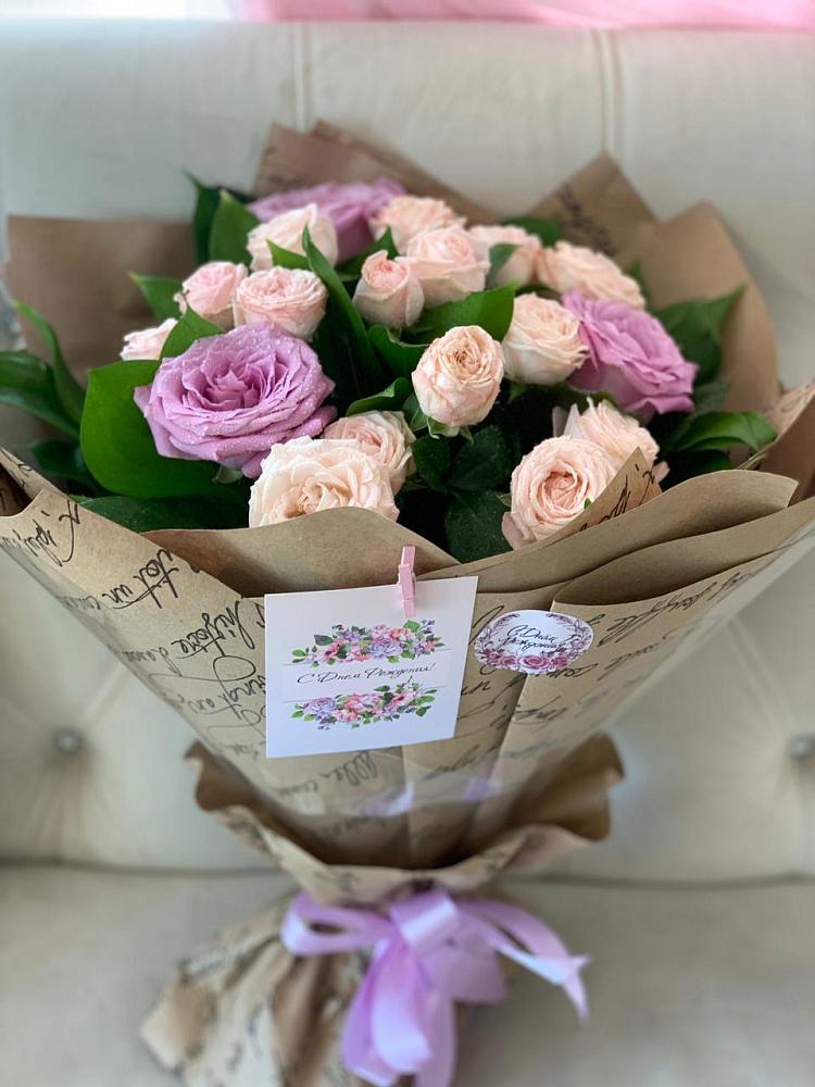 Букет цветов из: Розы в Буе