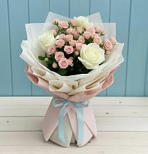 Букет цветов из:  Розы в Буе