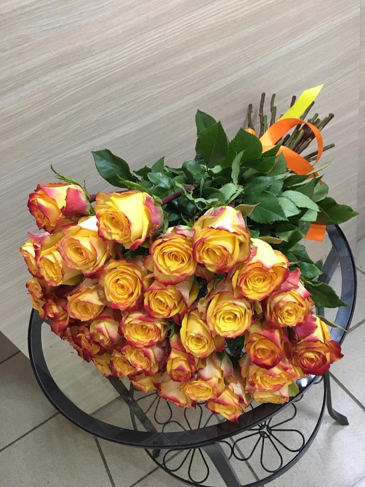 Букет Желтые розы в Буе