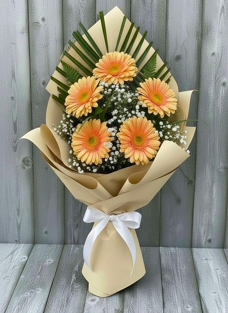 Букет цветов из: Герберы в Буе