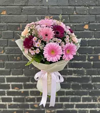 Букет цветов из:  Герберы и Хризантемы в Буе